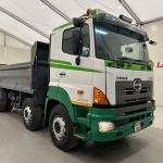 Hino 3241 700 8×4 Sleeper Cab Steel Tipper - thumbnail