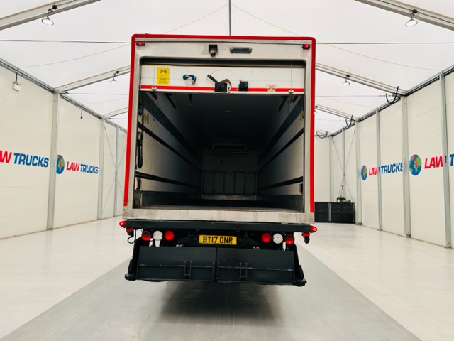 Iveco Stralis 310 AT 6×2 Fridge Box Van
