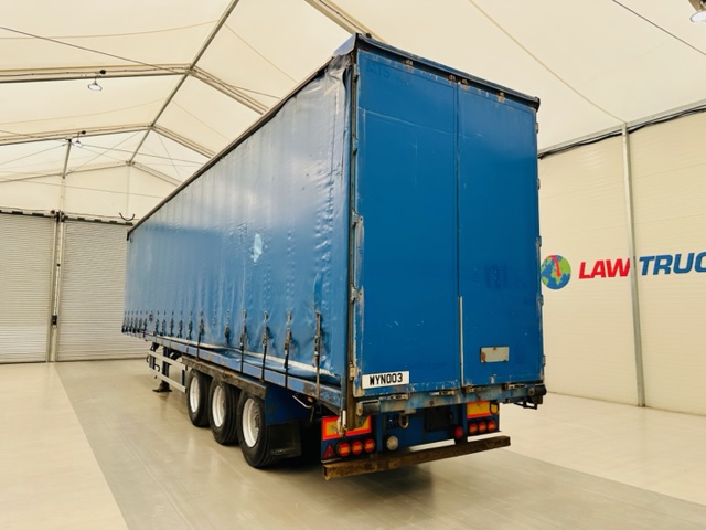 SDC Tri Axle Curtainsider Trailer