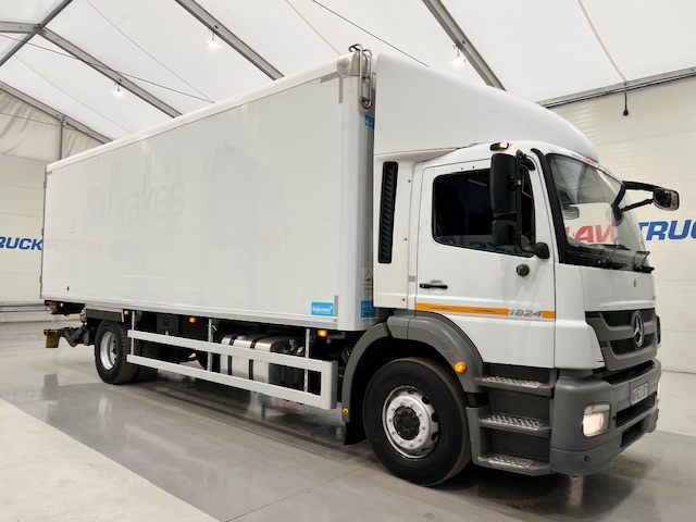 Mercedes Axor 1824 Day Cab Fridge Box Van