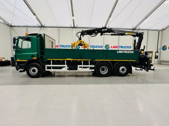DAF CF75 310 Rear Lift Day Cab Dropside Brick Grab