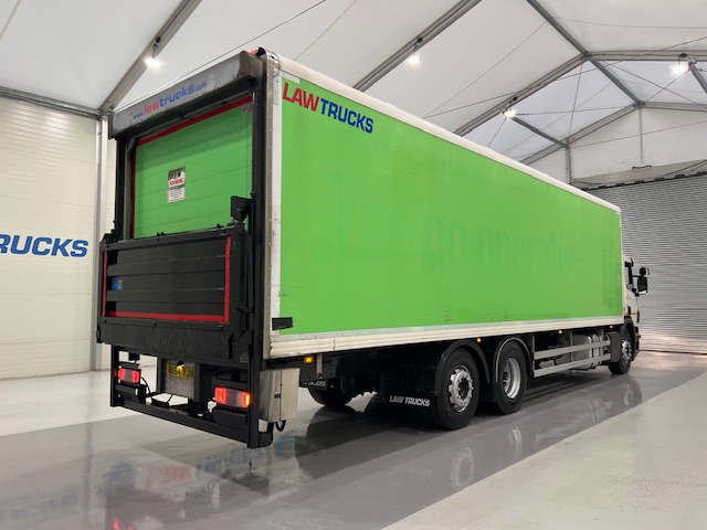 Scania P280 6×2 Rear Lift Day Cab Fridge
