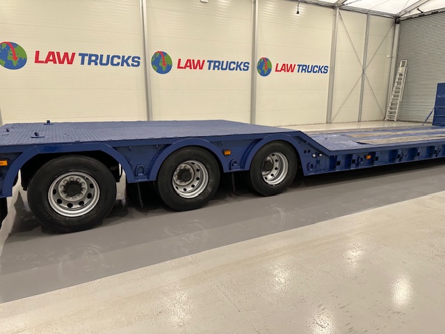 King GTL 48 60 Tri Axle Machinery Carrier Lowloader
