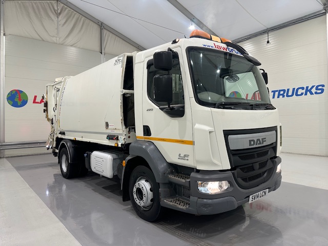 DAF LF 220 4×2 Day Cab Refuse Collector