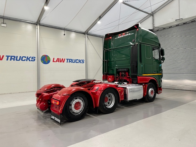DAF XF 460 6×2 Rear Lift Tractor Unit Manual