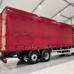 Mercedes Actros 2533 6×2 Sleeper Cab Curtainsider - thumbnail