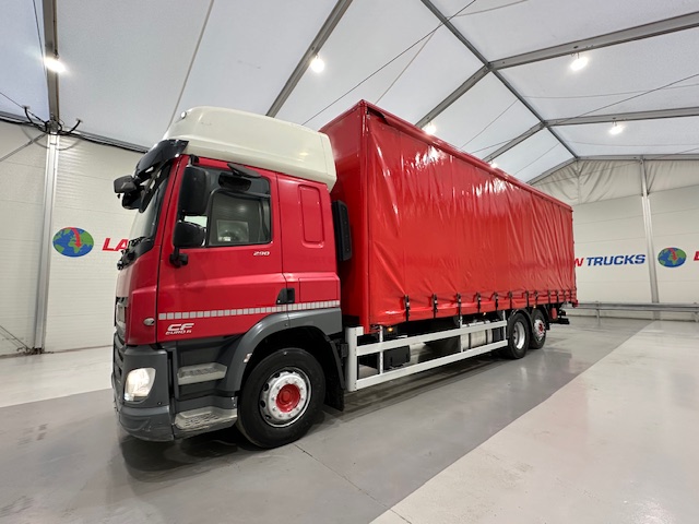 DAF CF 290 6×2 Rear Lift Sleeper Cab Curtainsider