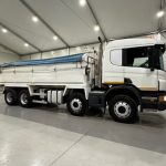 Scania P400 8×4 Sleeper Cab Tipper Manual - thumbnail