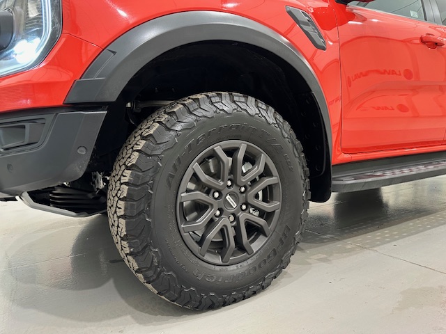 Ford Ranger Raptor 2.0 Auto 4×4 Pick Up