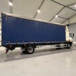DAF CF 250 4×2 Sleeper Cab Curtainsider - thumbnail