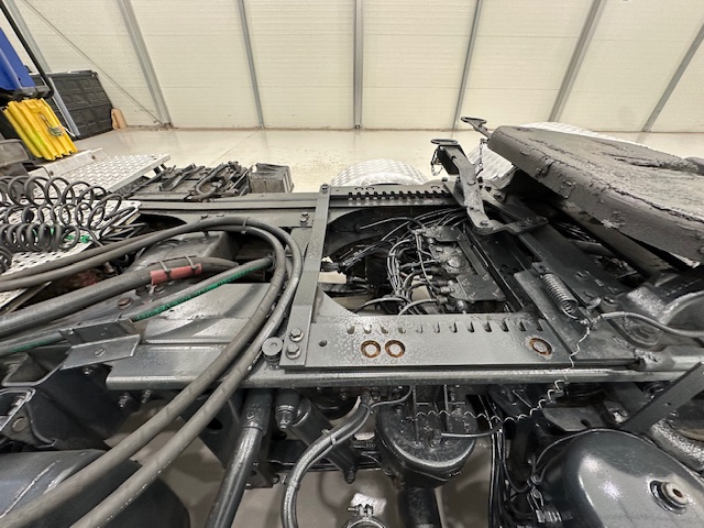 DAF CF85 410 6×2 Midlift Tractor Unit