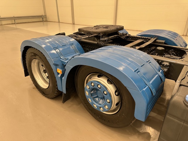 Volvo FH 500 6×2 Midlift Tractor Unit