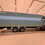 Scania P320 6×2 10 Tyre Rear Lift Insulated Box Van - thumbnail