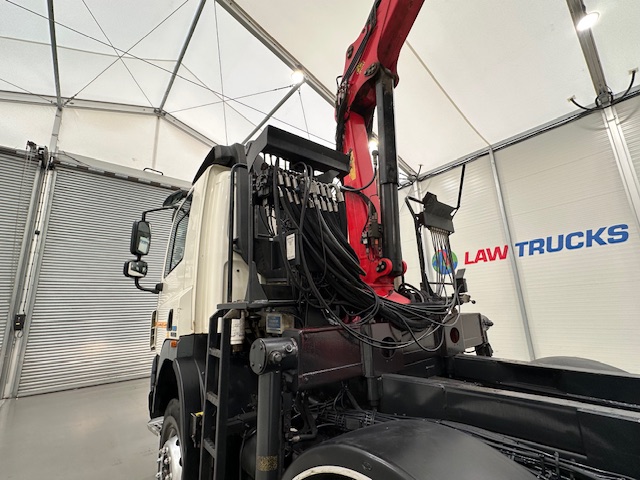 DAF CF85 410 8×4 Day Cab Steel Tipper Grab