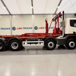 Scania P370 8×4 Rest Cab Hookloader Manual - thumbnail