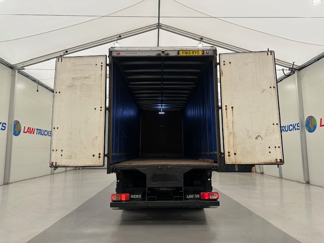 DAF CF 330 6×2 Rear Lift Sleeper Cab Curtainsider