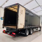 DAF CF 330 6×2 Rear Lift Sleeper Cab Curtainsider - thumbnail