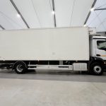 Mercedes Antos 1827 Day Cab Fridge Box - thumbnail