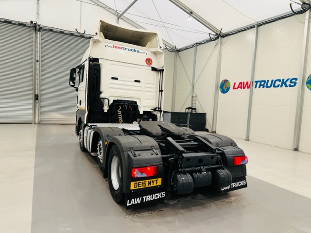 MAN TGX 26.440 6×2 Midlift Tractor Unit