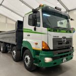 Hino 3241 700 8×4 Sleeper Cab Steel Tipper - thumbnail