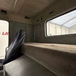 Volvo FL10 320 4×2 Sleeper Cab Tractor Unit - thumbnail