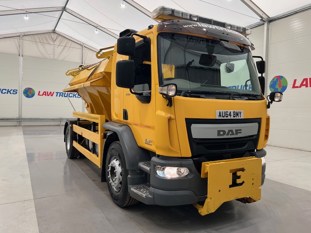DAF LF 250 4×2 Sleeper Cab Gritter