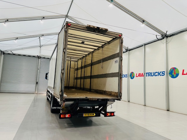 Mercedes Actros 1830 Sleeper Curtainsider Box Van
