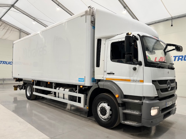 Mercedes Axor 1824 Day Cab Fridge Box Van