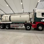 Scania R420 8×4 Highline Vacuum Tanker - thumbnail