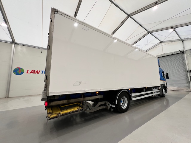 Scania P250 4×2 Sleeper Cab Fridge Box