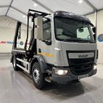 DAF LF 220 Day Cab Skip Loader - thumbnail