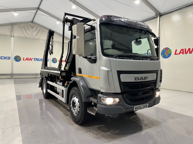 DAF LF 220 Day Cab Skip Loader
