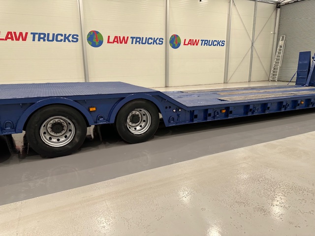 King GTL 48 60 Tri Axle Machinery Carrier Lowloader