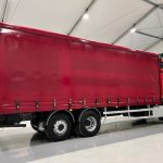 Mercedes Actros 2533 6×2 Sleeper Cab Curtainsider - thumbnail