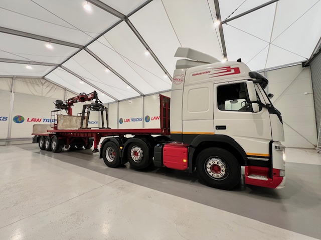 Volvo FM 450 Tractor Unit with Corus Brick Grab Trailer