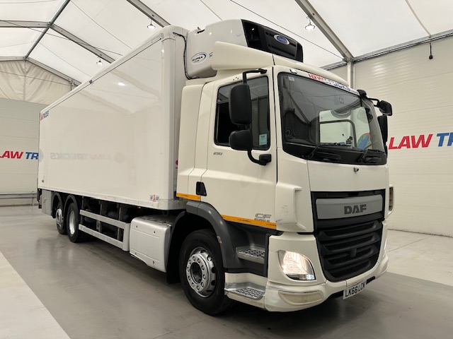 DAF CF 290 6×2 Rear Steer Fridge Box