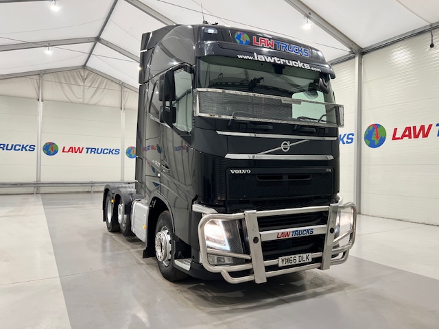 Volvo FH 500 6×2 Midlift Tractor Unit Safari Edition
