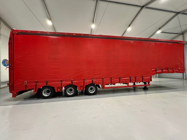 Nooteboom Tri Axle Stepframe Enclosed Lowloader