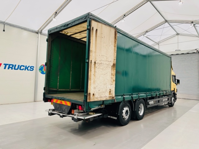 Scania P310 6×2 Sleeper Cab Curtainsider Manual