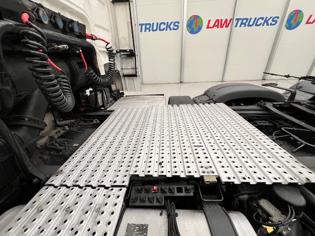 MAN TGX 26.440 6×2 Midlift Tractor Unit