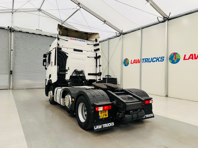 Renault T460 6×2 Midlift Tractor Unit