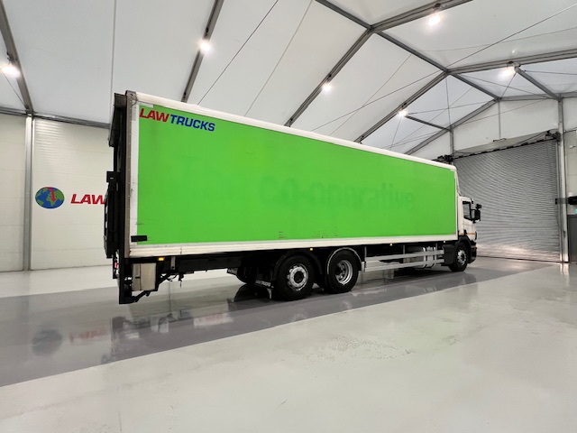 Scania P280 6×2 Rear Lift Day Cab Fridge