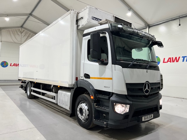 Mercedes Antos 1827 Day Cab Fridge Box
