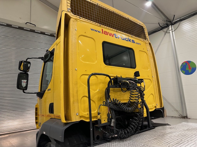 DAF LF 250 4×2 Rest Cab Tractor Unit