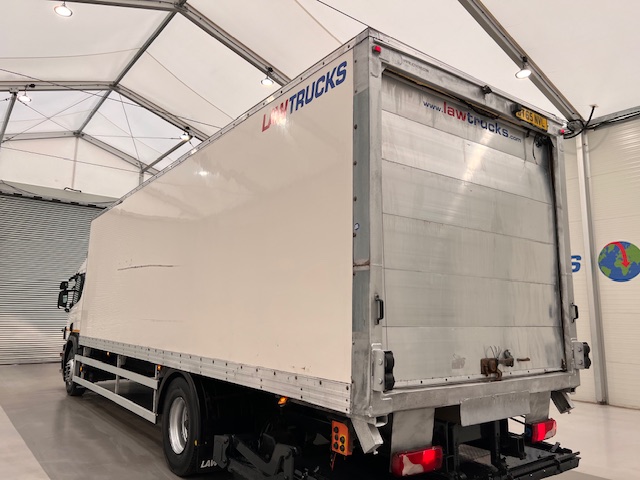 Scania P250 4×2 Sleeper Cab Box Van Manual