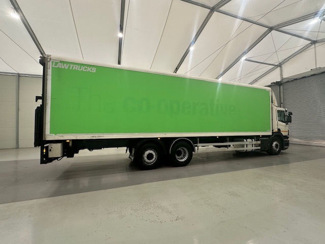 Scania P280 6×2 Rear Lift Day Cab Fridge Box
