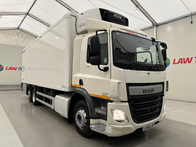 DAF CF 290 6×2 Rear Steer Fridge Box