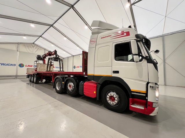 Volvo FM 450 Tractor Unit with Corus Brick Grab Trailer