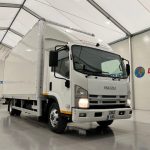 Isuzu N75.190 Day Cab Box Van - thumbnail