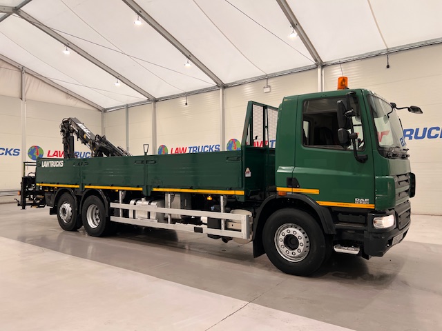 DAF CF75 310 6×2 Day Cab Dropside Crane